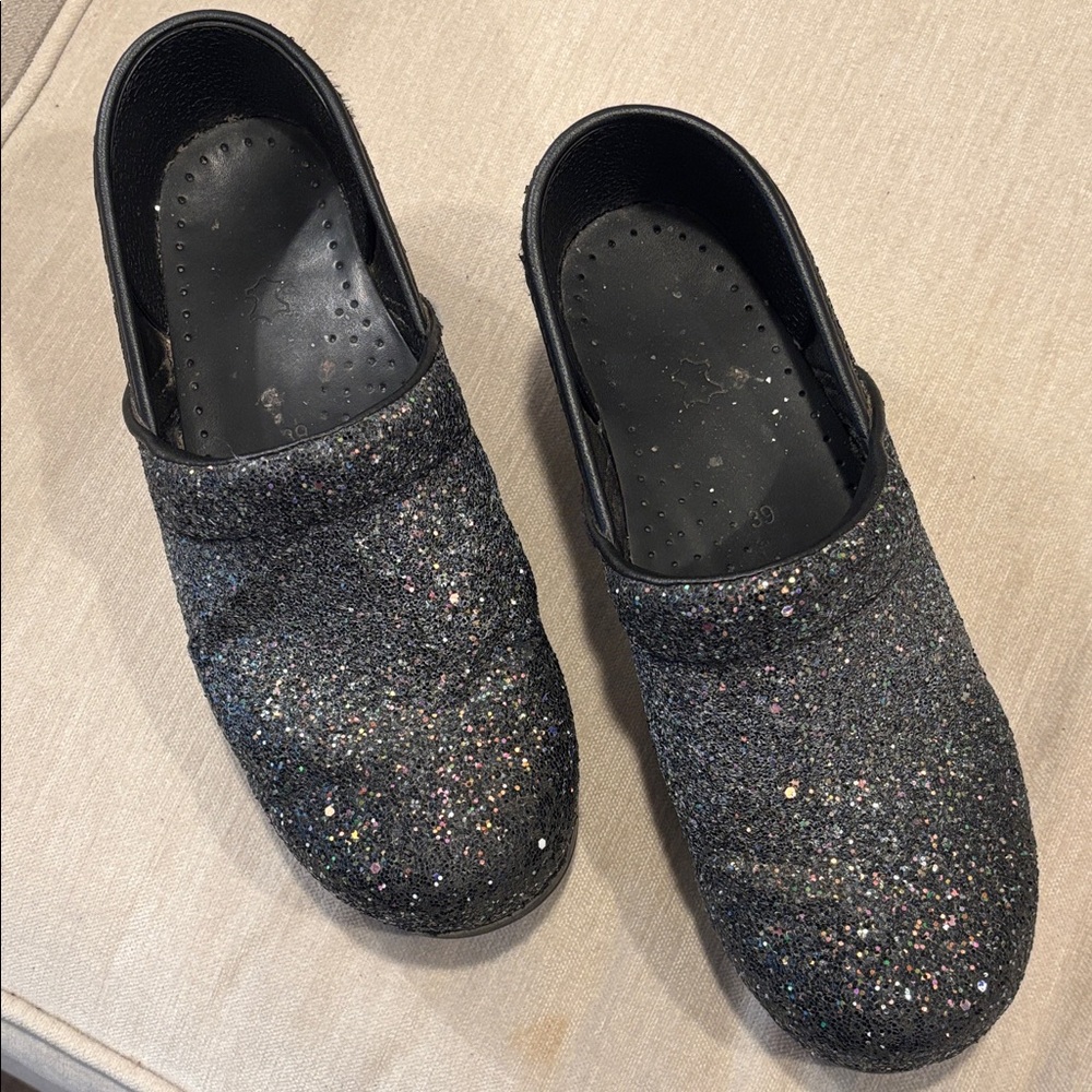 Dansko professional vintage glitter clog in great condition very rare